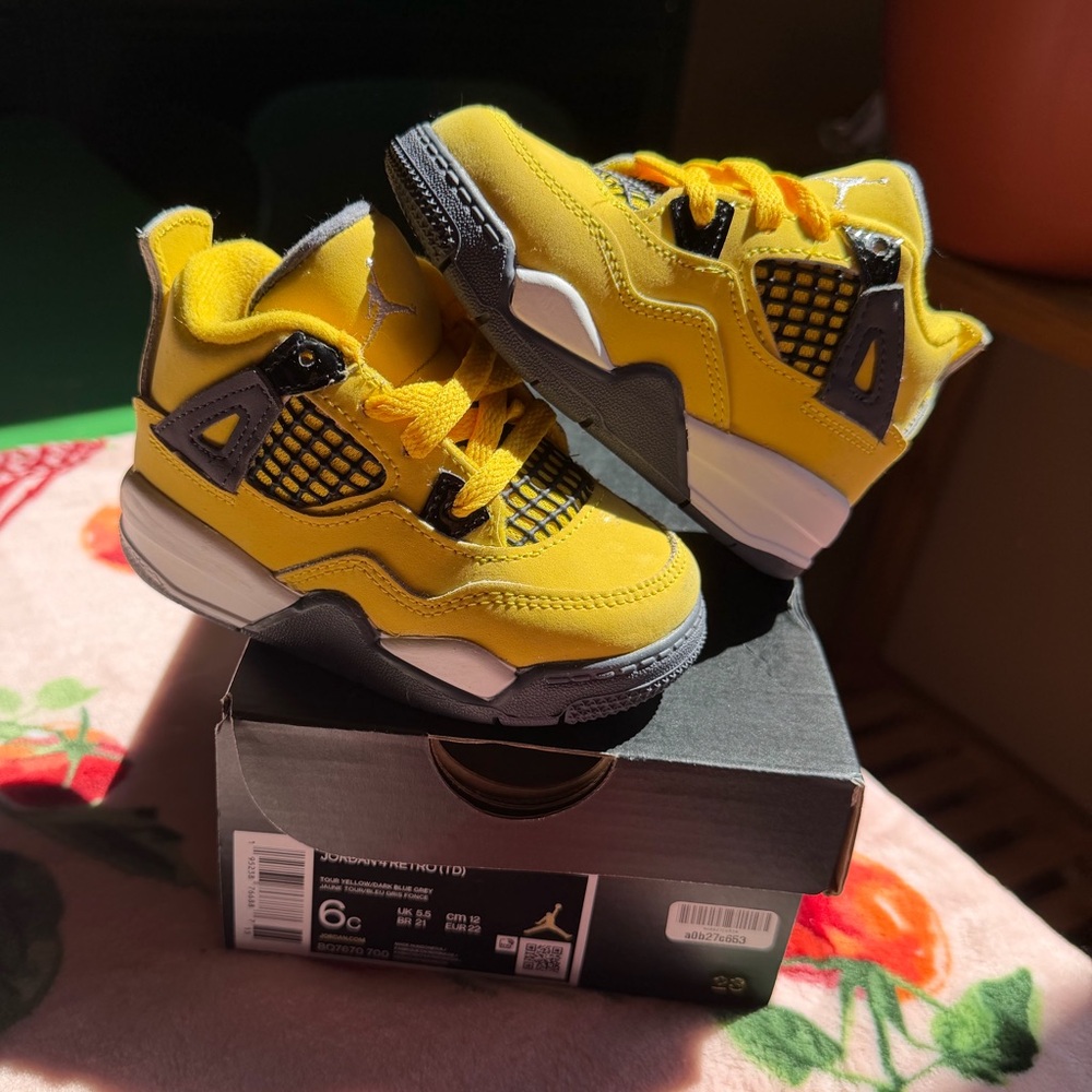 Air Jordan 4 Retro TD Lightning 2021 Yellow Grey Sneakers Baby Toddler 6c Shoes